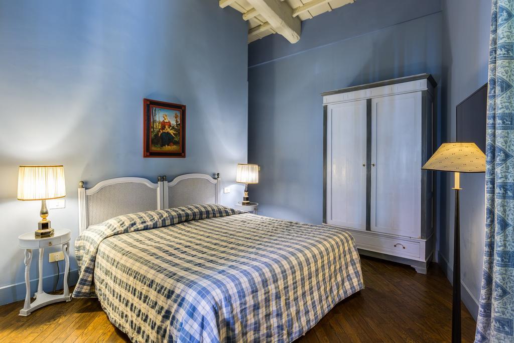 Casa Heberart Guest House Capo Le Case Rom Exteriör bild